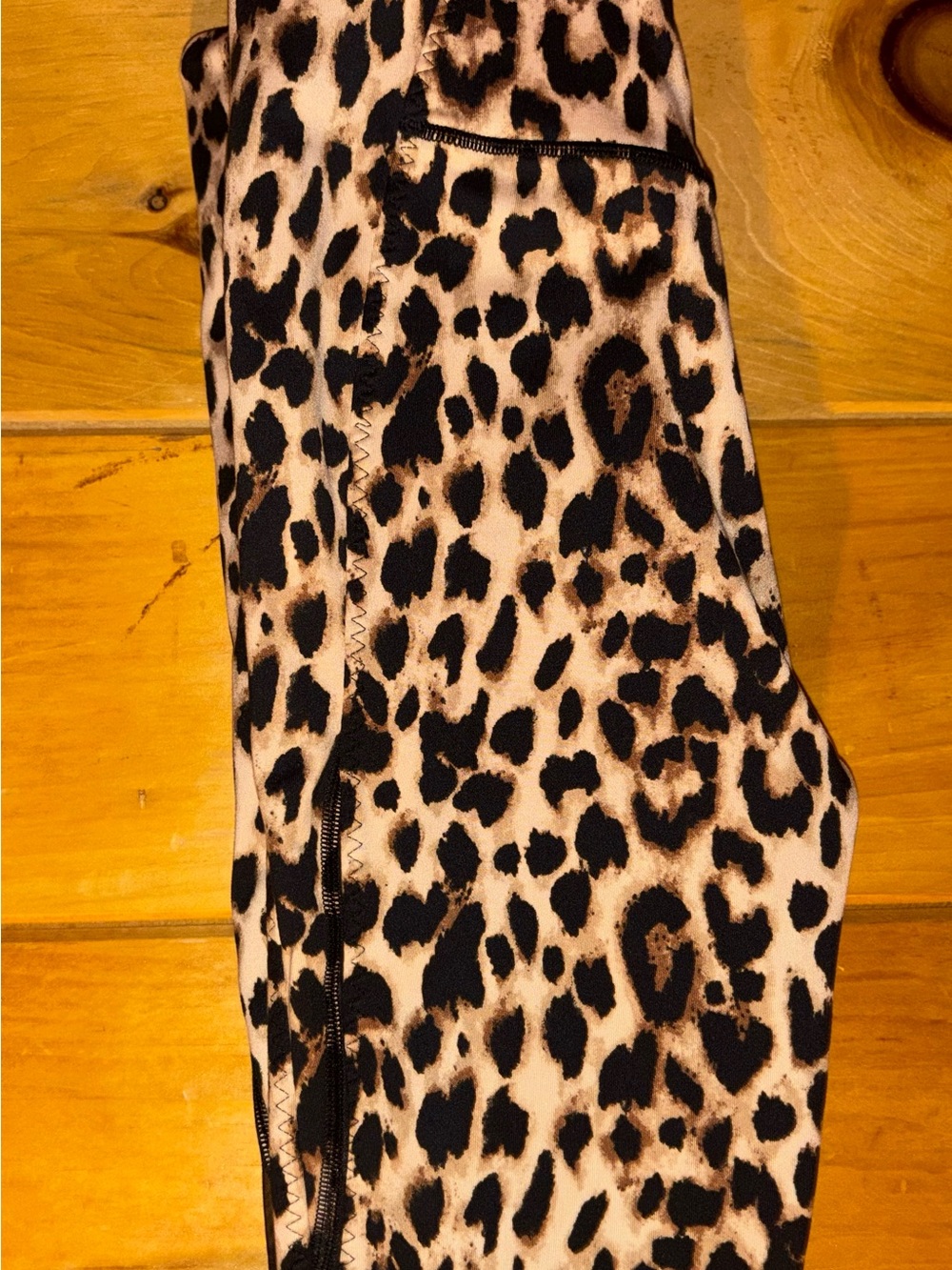 Victoria's Secret woman’s  Leopard Print Leggings - Tan & Black